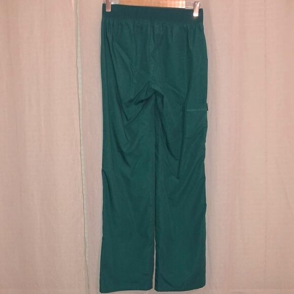 CherokeeāXSĀ GreenāScrubāUniformāPants - Picture 2 of 9